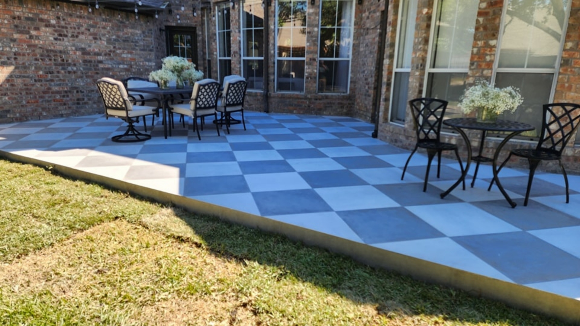 checkerboard-porcelain-patio-brick-home-frisco-mckinney-tx