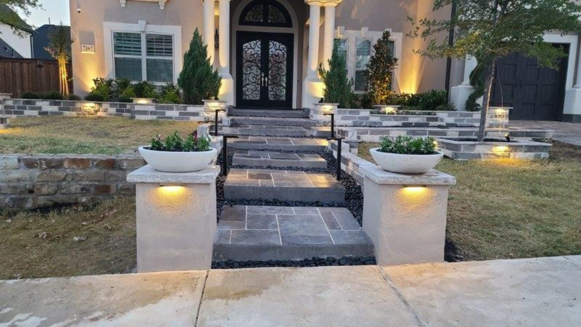 modern-floating-steps-lighted-pillars-entryway-frisco-prosper-tx
