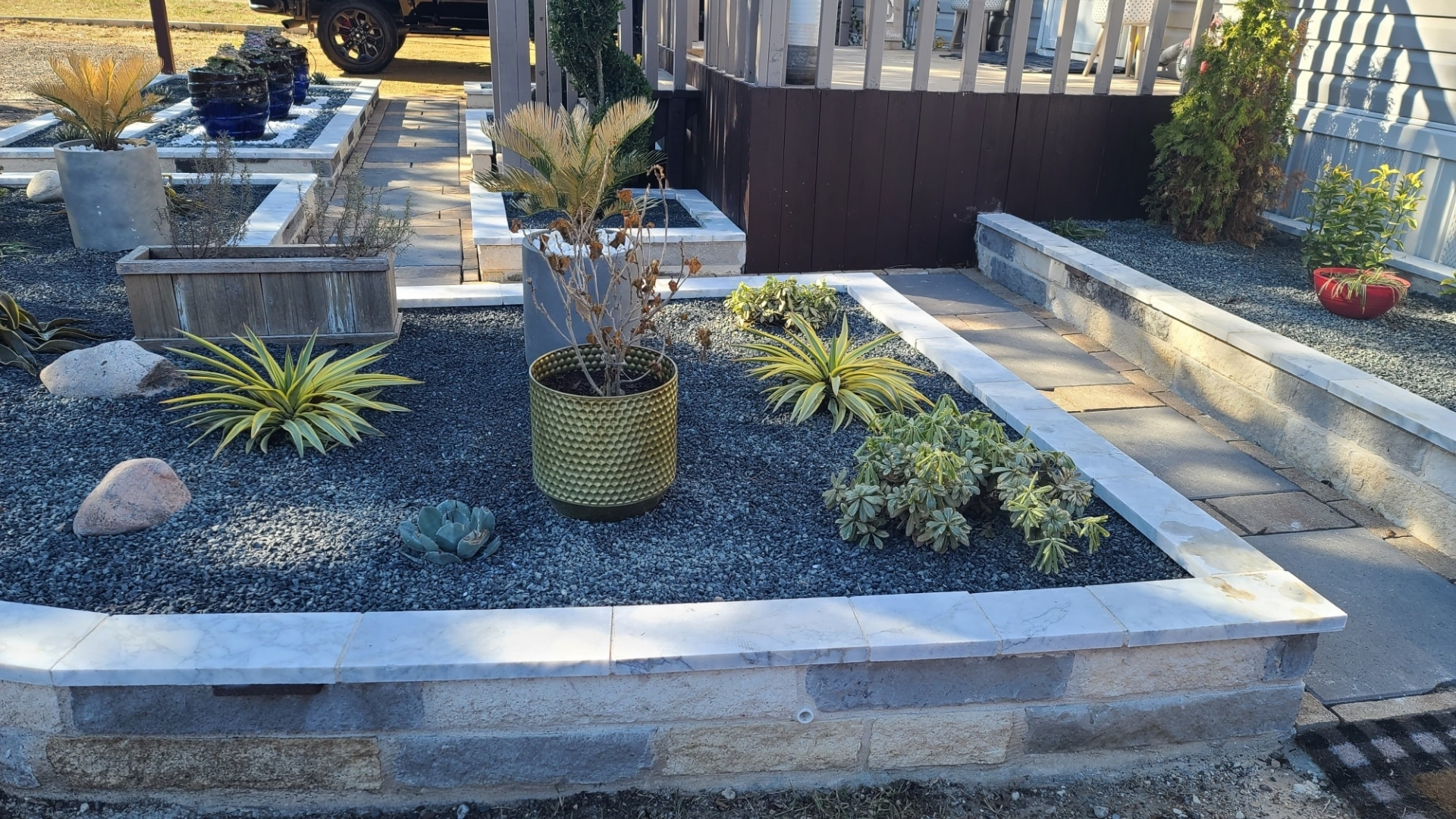 modern-succulent-garden-black-rock-chopped-stone-planter-frisco-prosper-tx